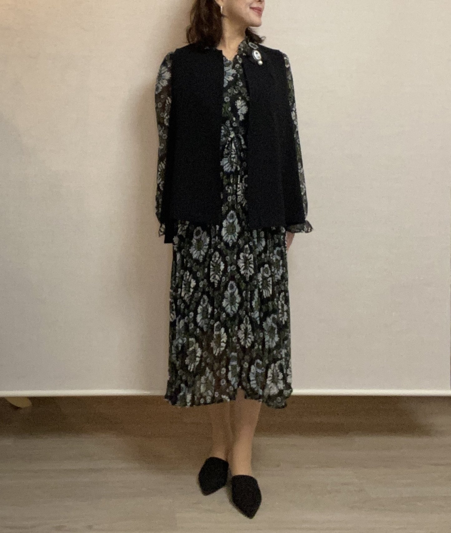 お花の総柄シフォンワンピース(black)