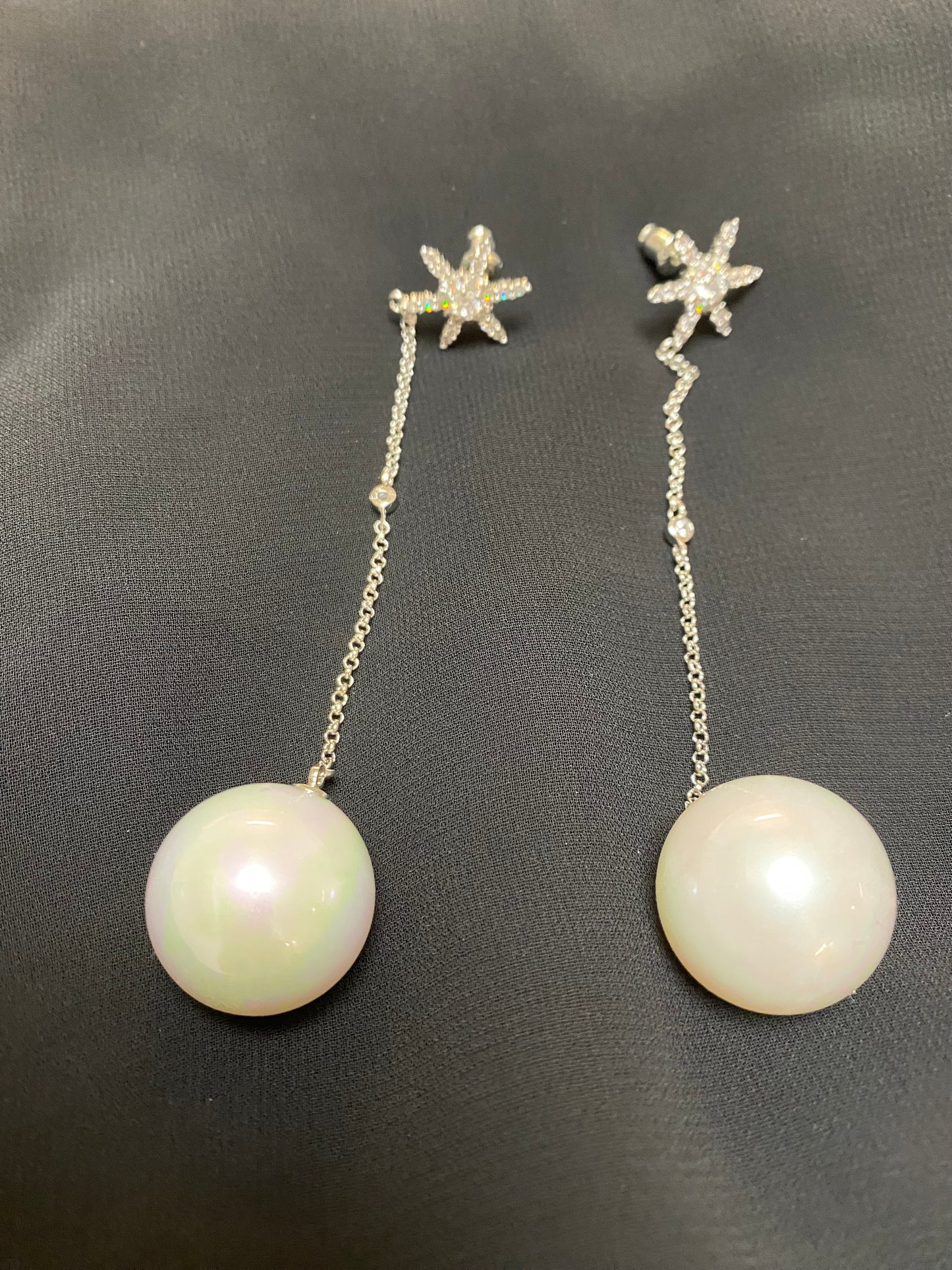 パール付きロングチェーンピアス