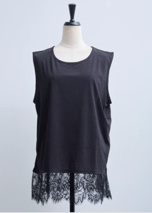 Lace hem tank top layering coordination
