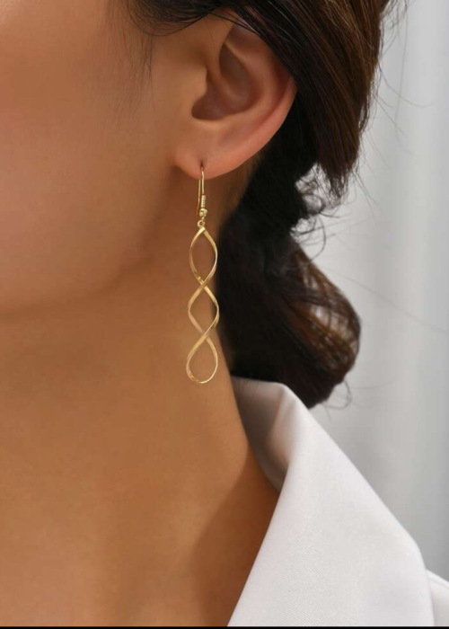 goldスパイラルピアス
