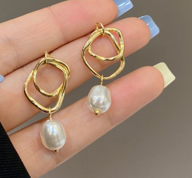 ダブルgoldリング×変形一粒フェイクパール