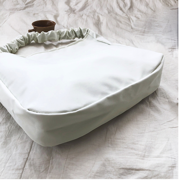 持ち手フリルトートバッグ(White)
