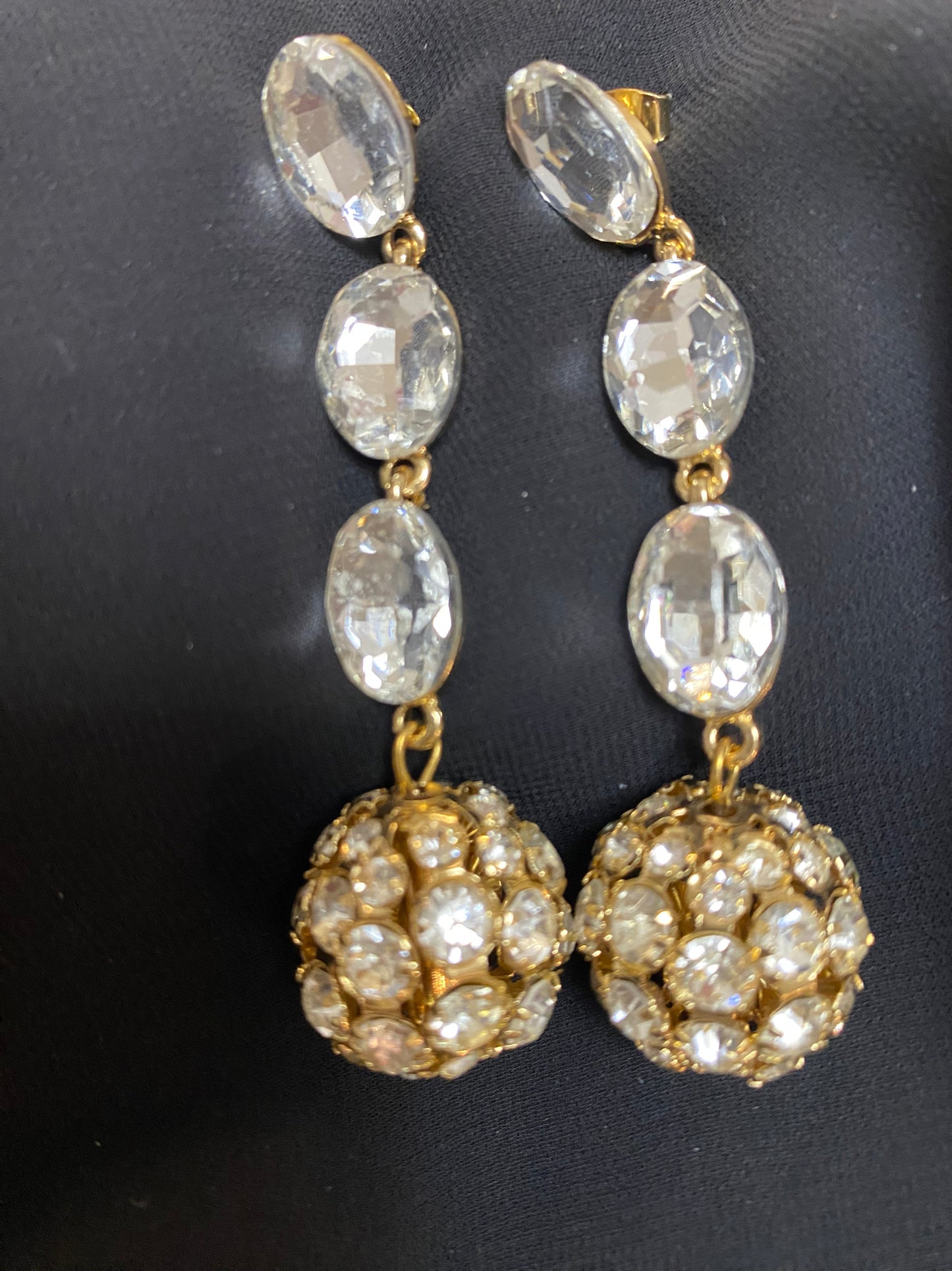 ピアス(ビジュー)ロング2色展開