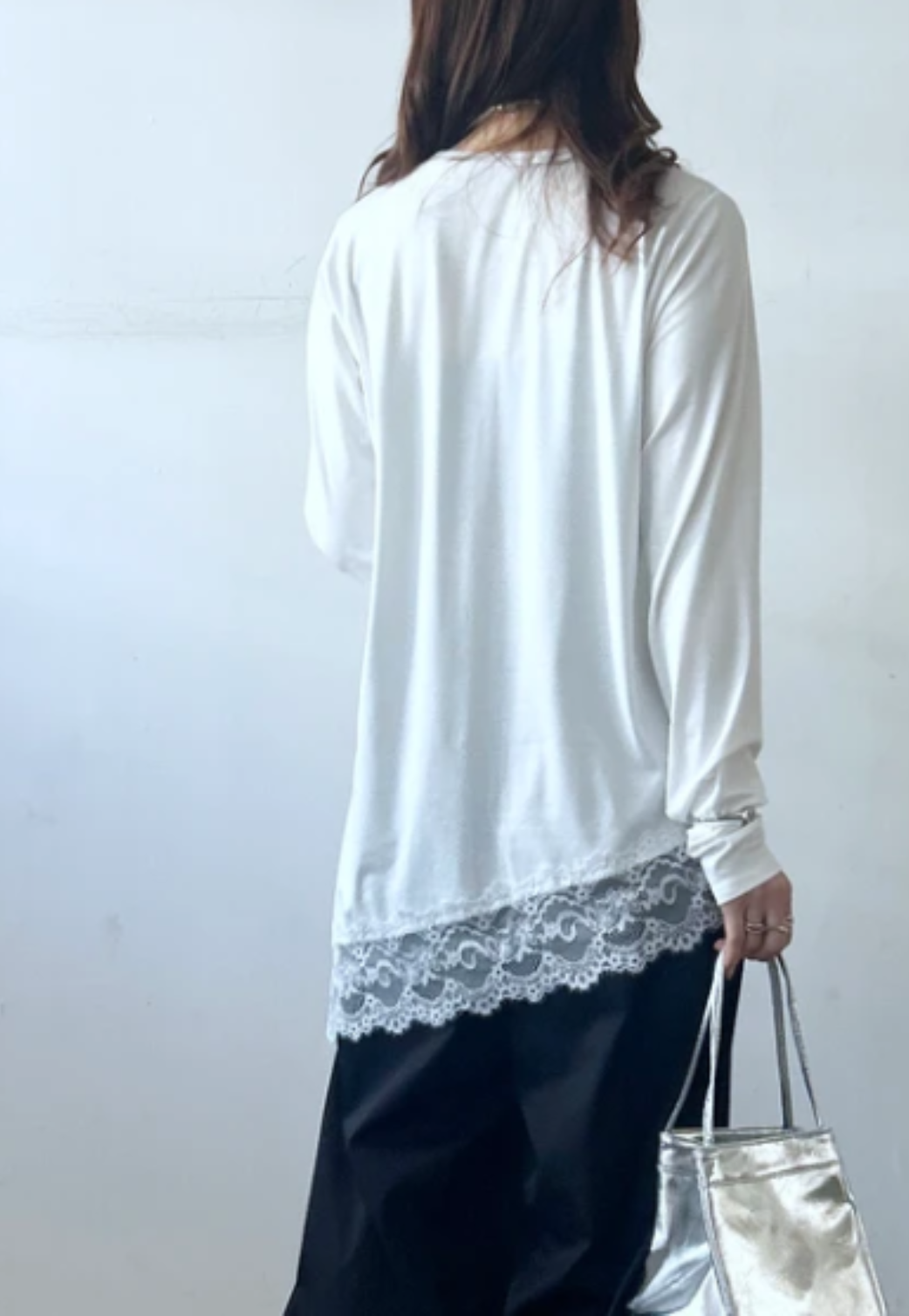 天竺アシンメトリーレース付きロンT