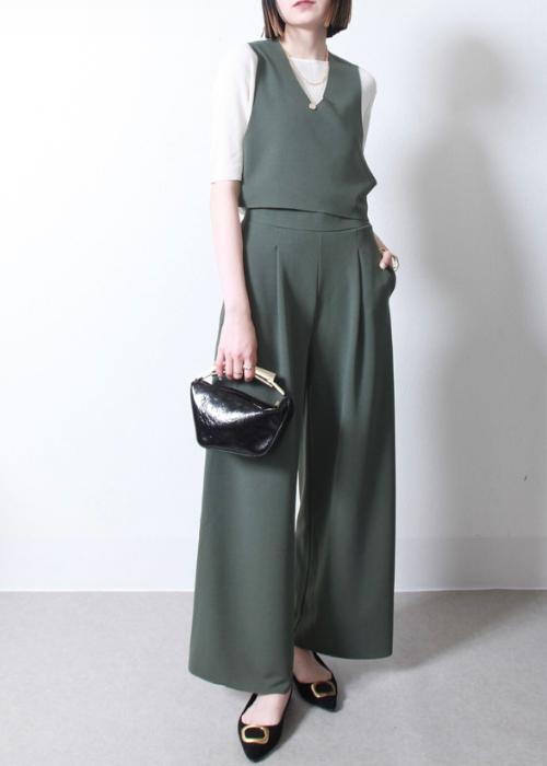 変形ベスト　カットジョーゼットセットアップ