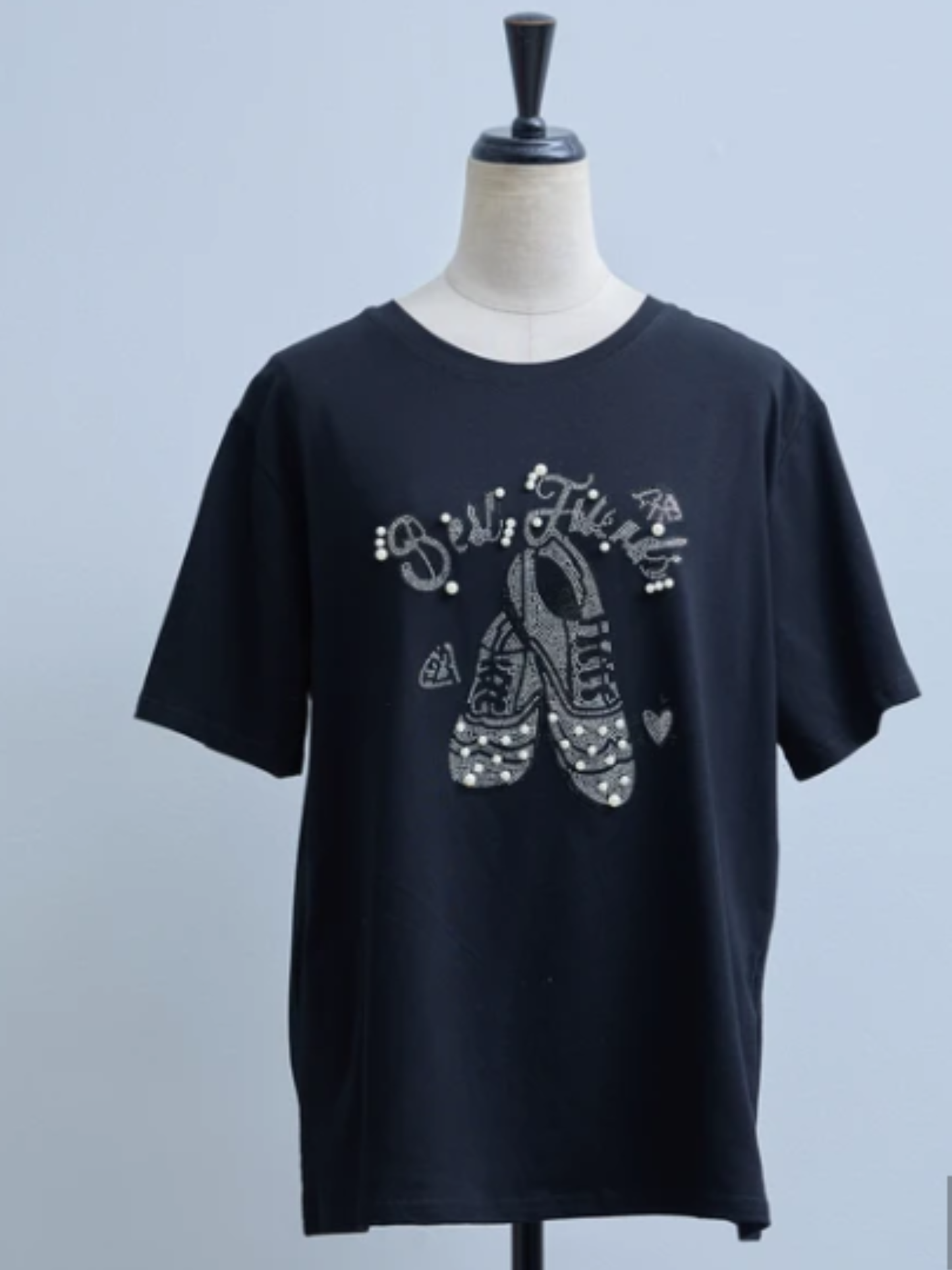 パール＆ビジューシューズ柄Tシャツ