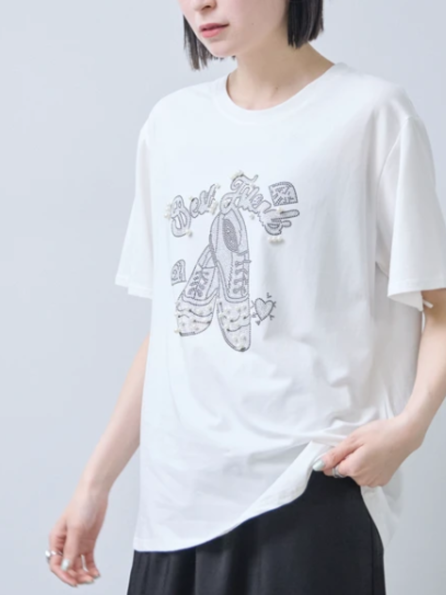 パール＆ビジューシューズ柄Tシャツ