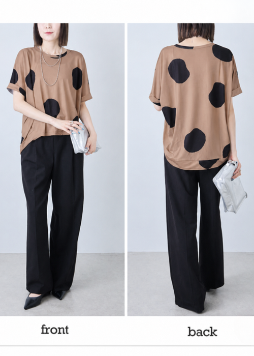 大胆ドット柄コクーンシルエットTシャツ