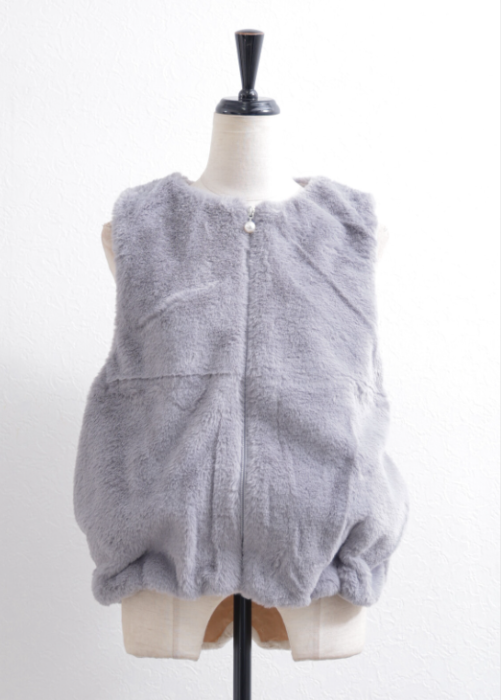 フェイクパールボタン付き・エコファーベスト