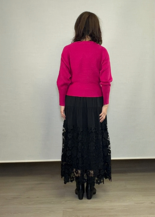 襟元リボンドルマンスリーブセーター