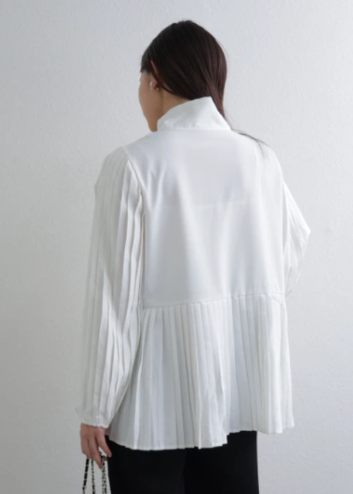 袖＆裾プリーツ切り替えリボンブラウス(2way)