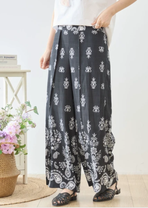 ラップ風ワイドスカーチョblack