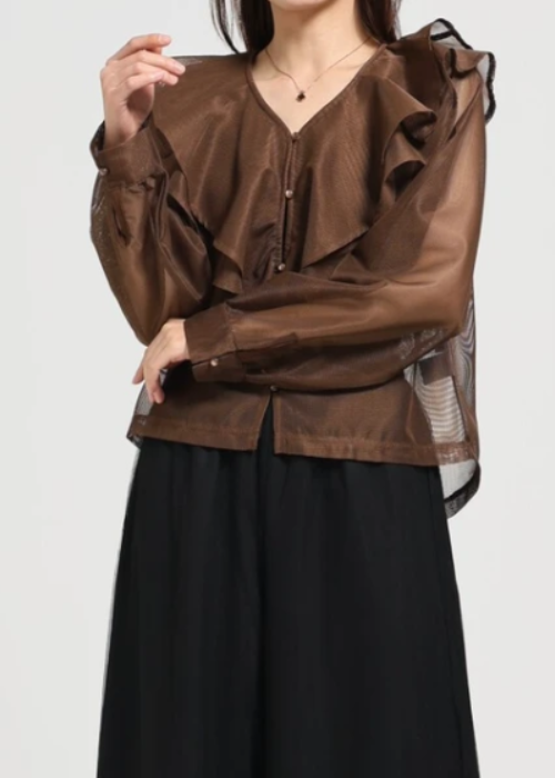 シアーラッフルブラウス