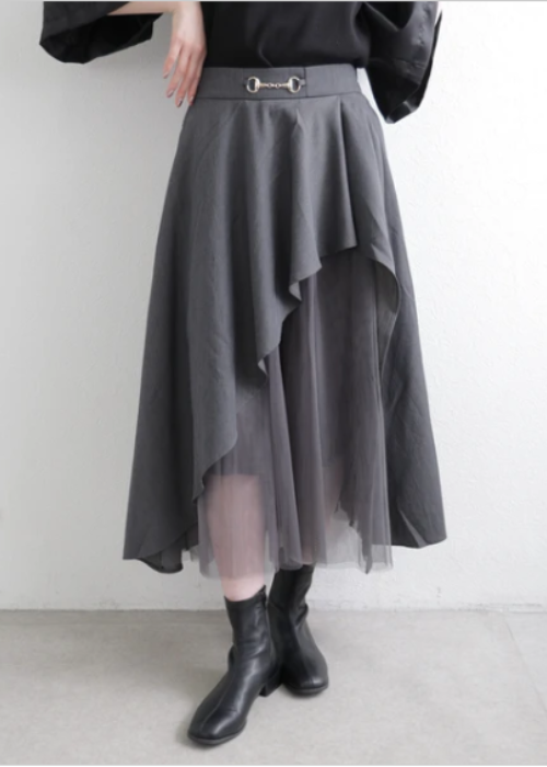 ベルト飾り付きチュール切り替えスカート