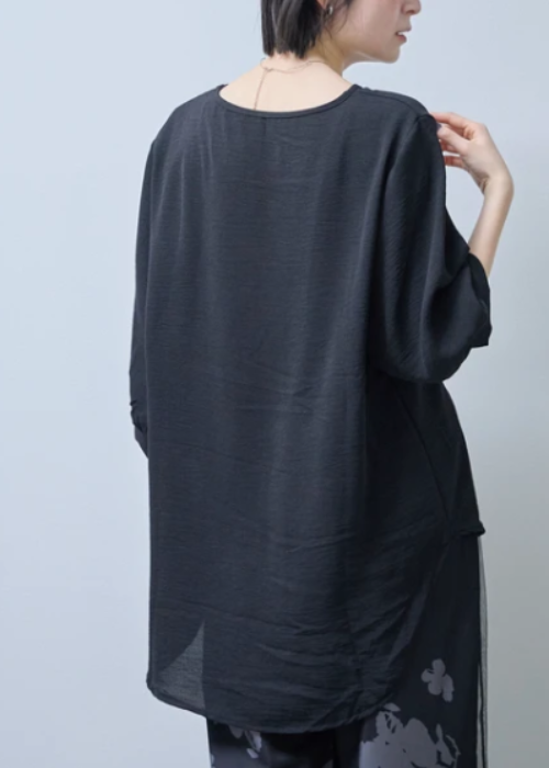 モノトーンボリューム袖Tシャツフォトプリント