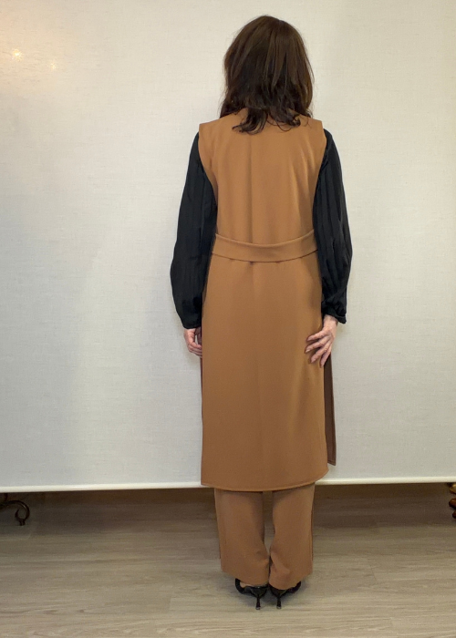 オケージョンロングジレパンツセットアップ(camel）