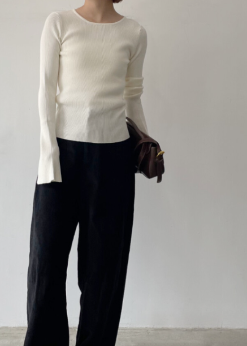 クール袖釦付きフレアスリーブプルオーバー