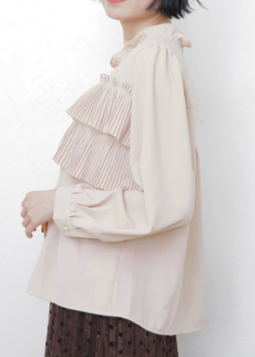 フリルプリーツブラウス
