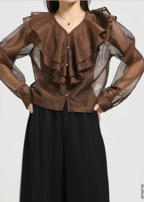 シアーラッフルブラウス