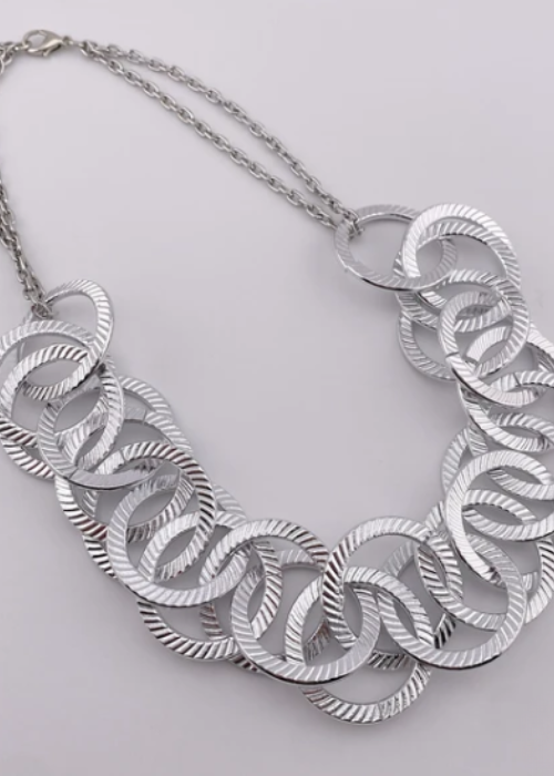 silverボリュームリングネックレス