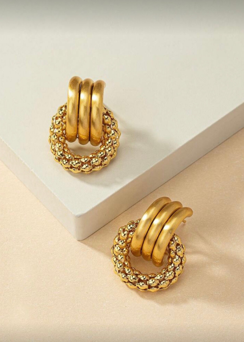 gold ドロップリングピアス