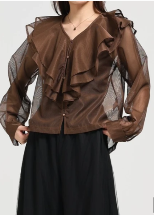 シアーラッフルブラウス