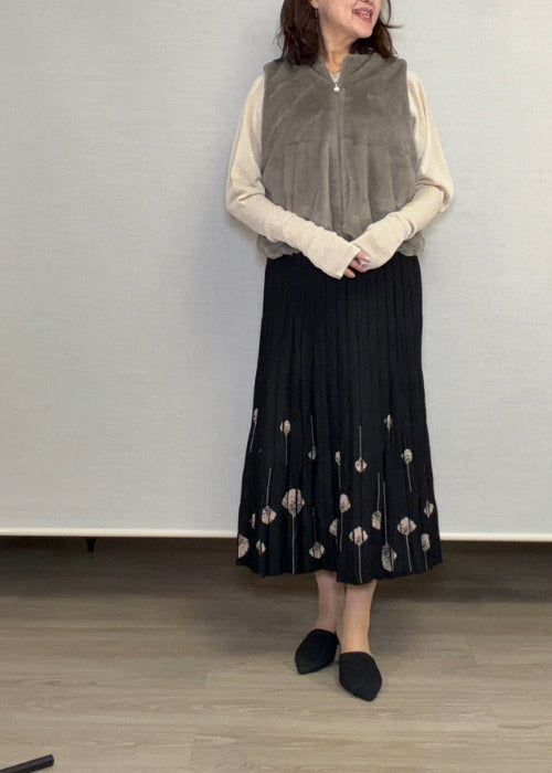 フェイクパールボタン付き・エコファーベスト