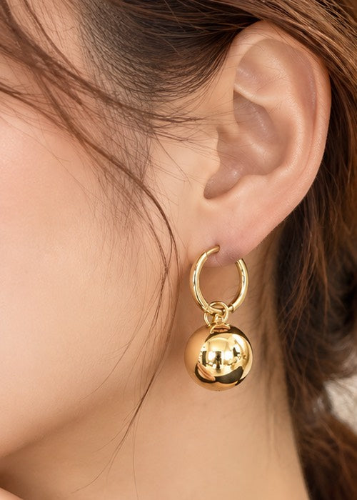 きらめくgoldボールフープピアス（アレルギー対応）
